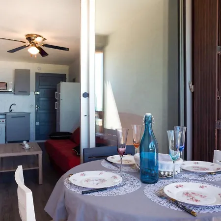 Front De Mer-22 By Interhome *