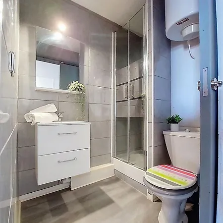 Front De Mer-22 By Interhome *